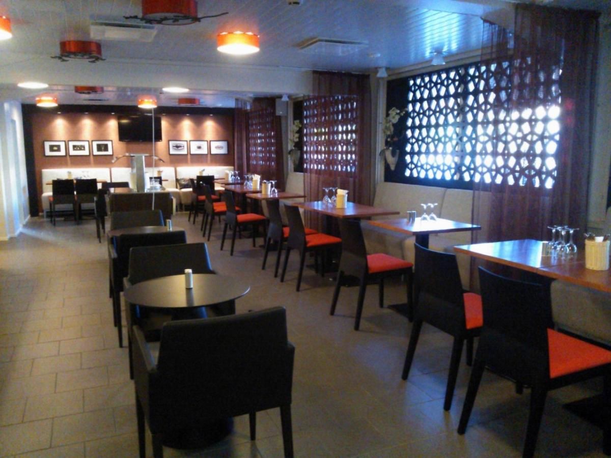 Отель Hotel Pietari Kylliäinen Савонлинна-30